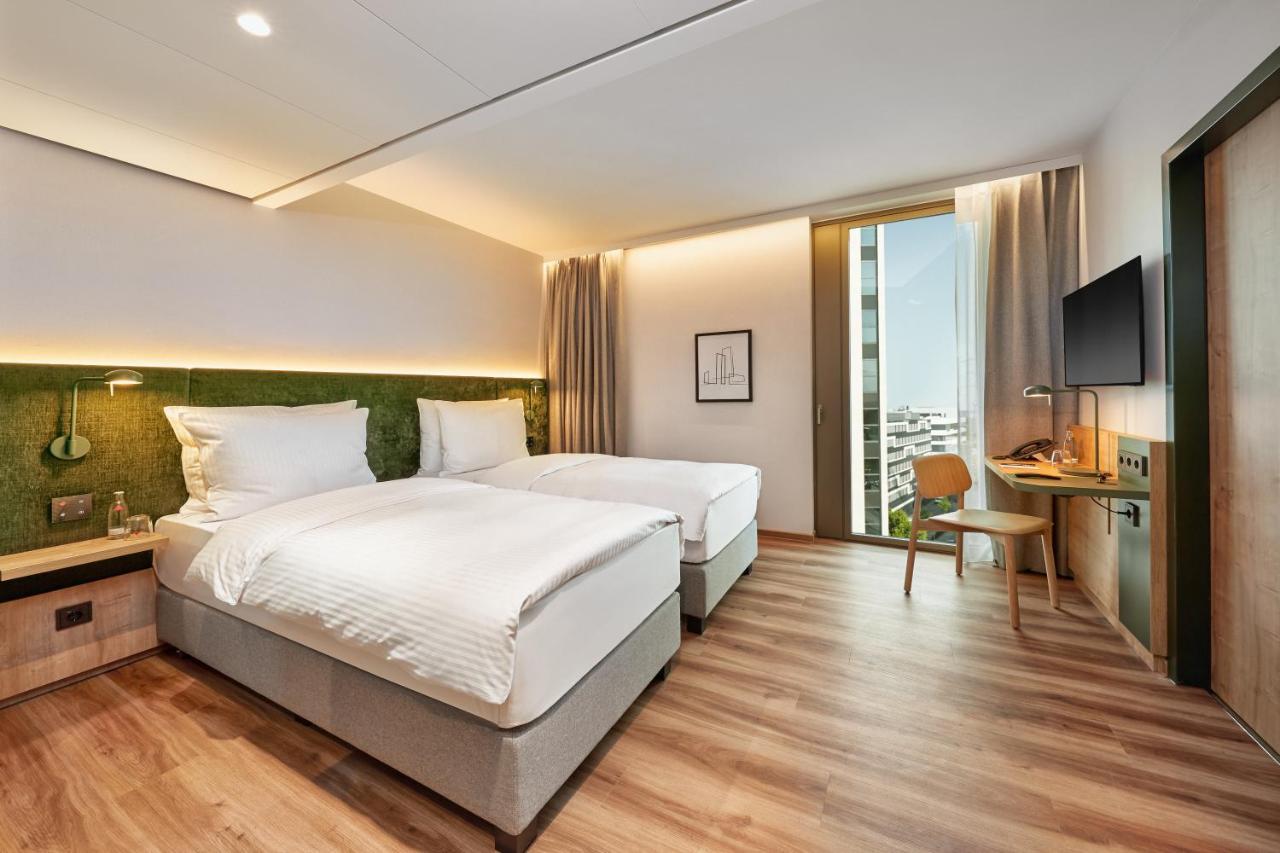 H+ Hotel Frankfurt エッシュボルン エクステリア 写真