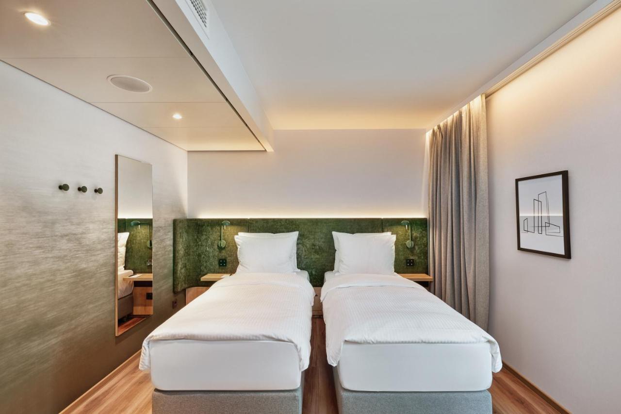 H+ Hotel Frankfurt エッシュボルン エクステリア 写真